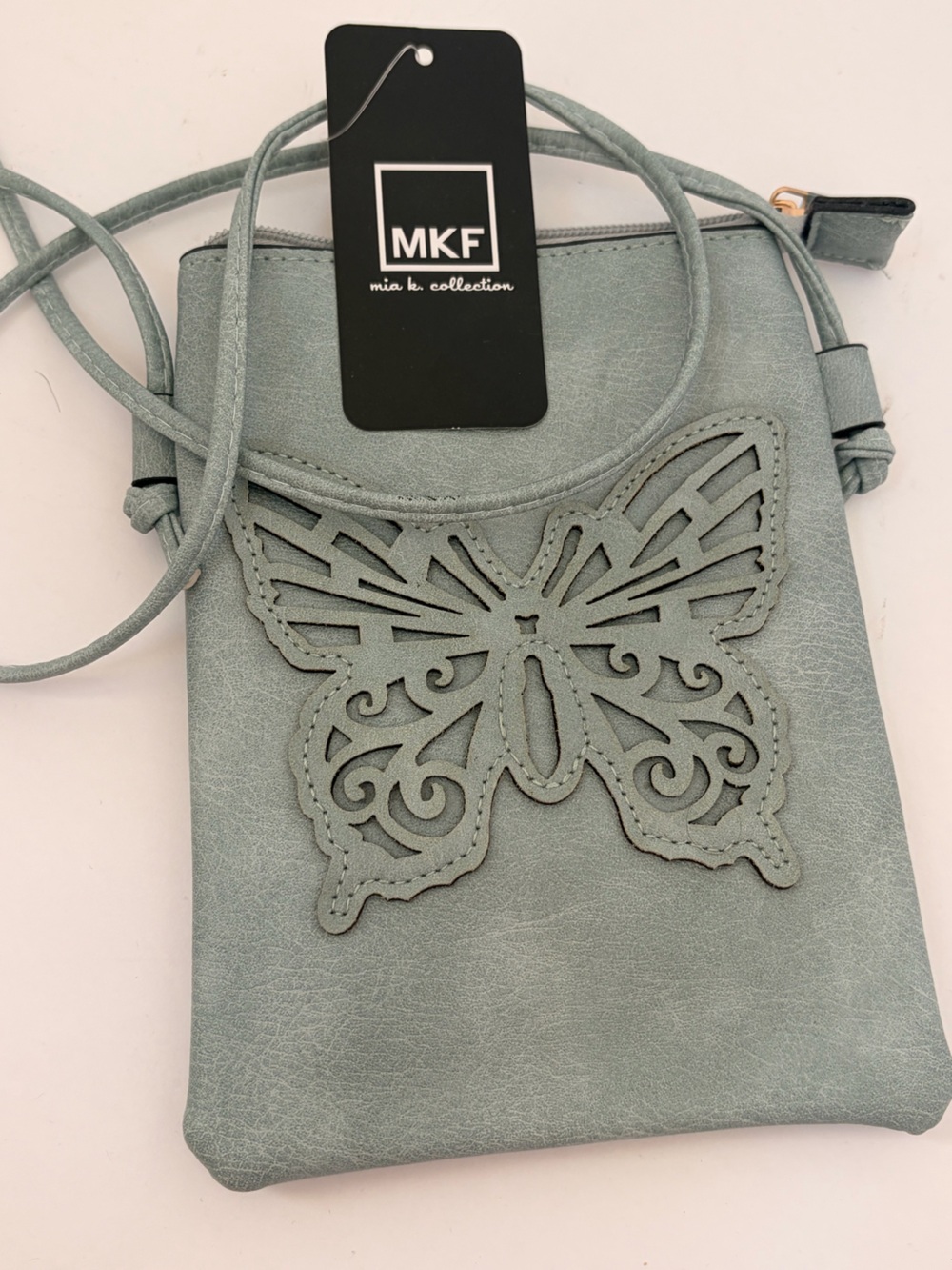 🦋 🍃🦋🍃🦋🍃🦋🍃🦋🍃🦋🍃🦋
Mint Green Crossbody Phone Pouch